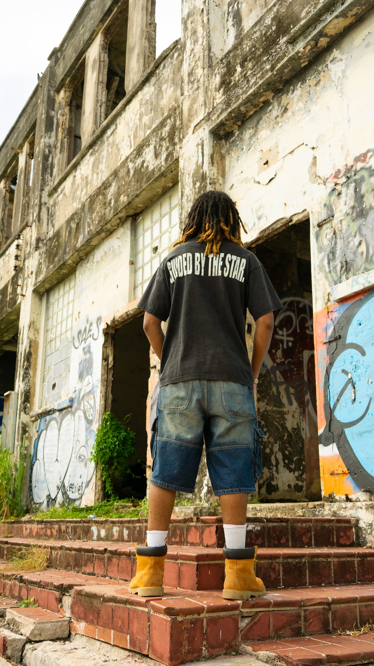 STREET TEE